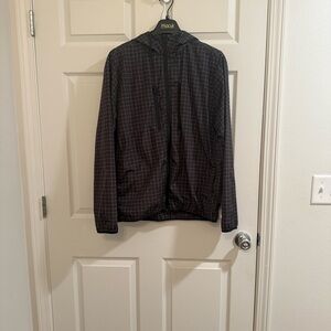 H&M Men's Black Checkered Windbreaker